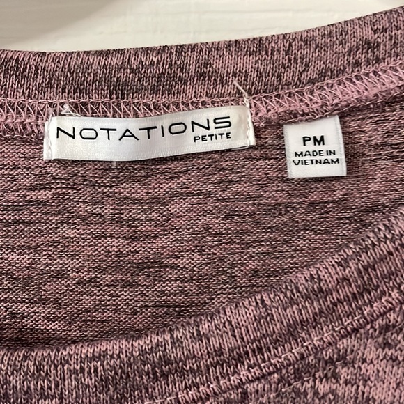 Adorable long sleeve dress blouse - Picture 4 of 5